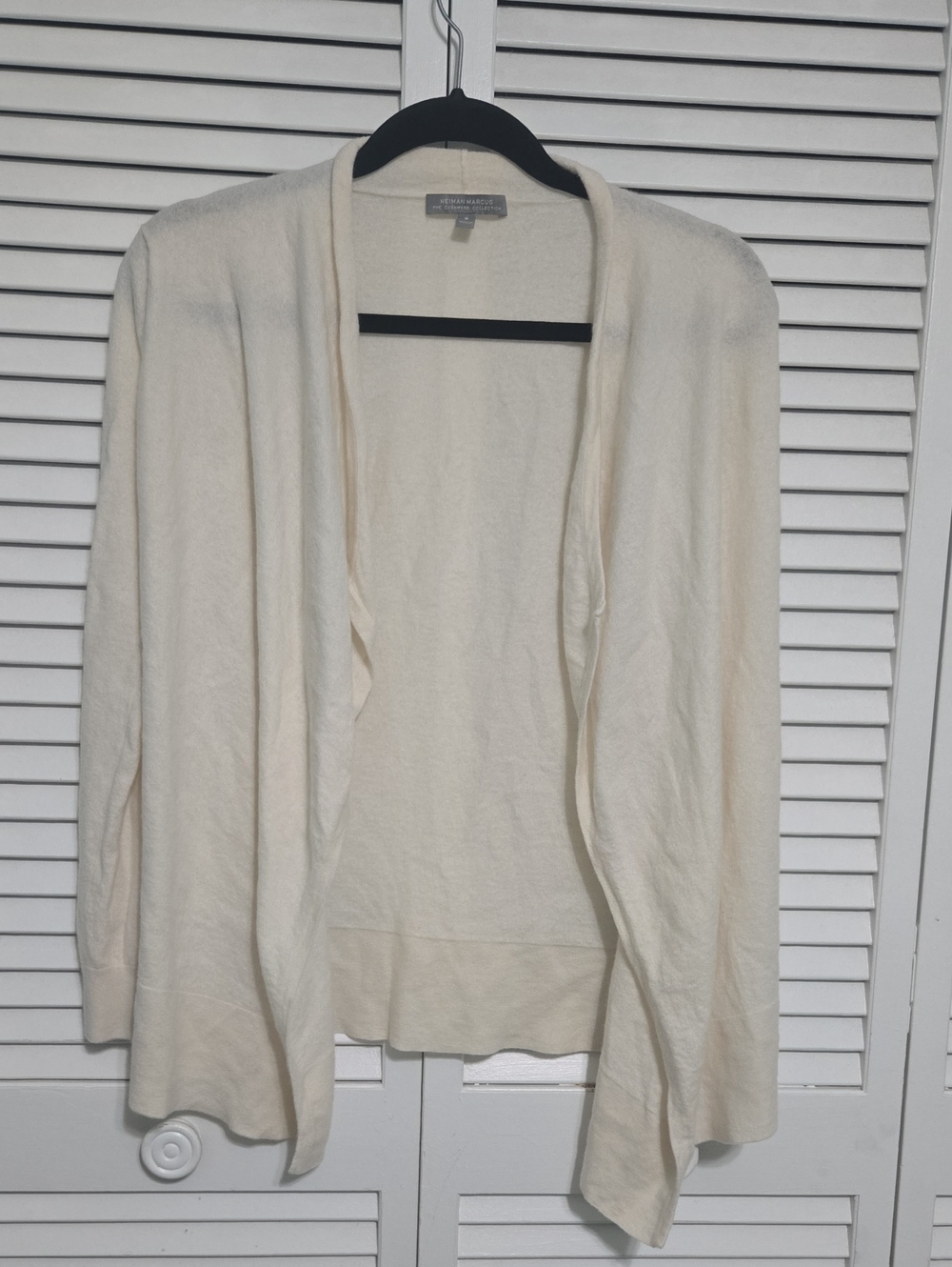 Neiman Marcus Cream Cashmere Open Front Draped Cardigan Sweater